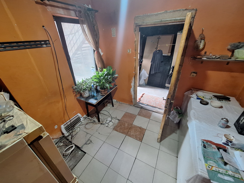 3 CAMERE IN VILA ULTRACENTRAL  ROMANA - VICTORIEI - CATARGIU - CURTE - PIVNITA 